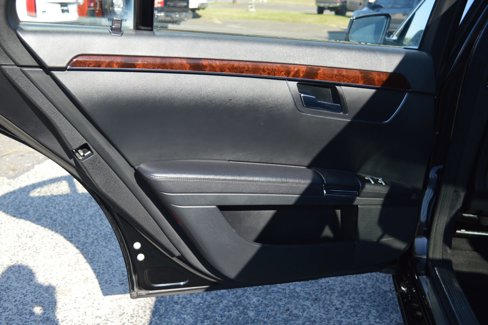 Used 2010 Mercedes-Benz S 550 4MATIC image 27