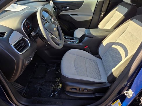 Used 2022 Chevrolet Equinox LS w/ LS Convenience Package image 13
