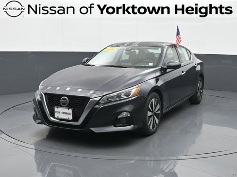 Used 2019 Nissan Altima 2.5 SV image 1
