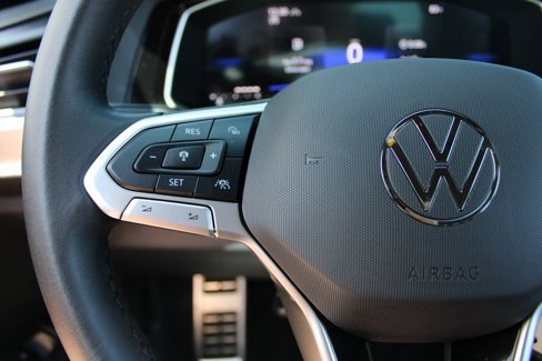 Certified 2024 Volkswagen Jetta Sport image 12