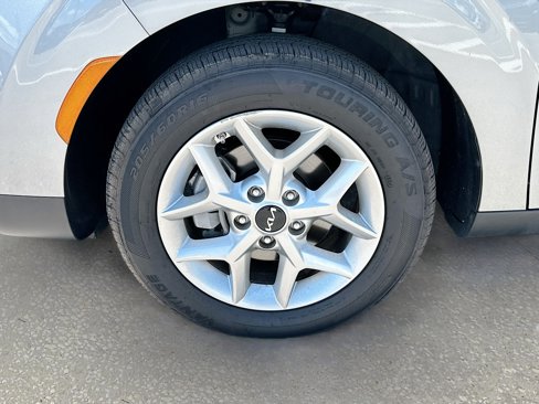 Used 2024 Kia Soul LX w/ Option Group 015 image 28