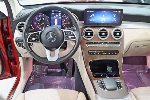 Used 2022 Mercedes-Benz GLC 300 4MATIC Coupe image 14
