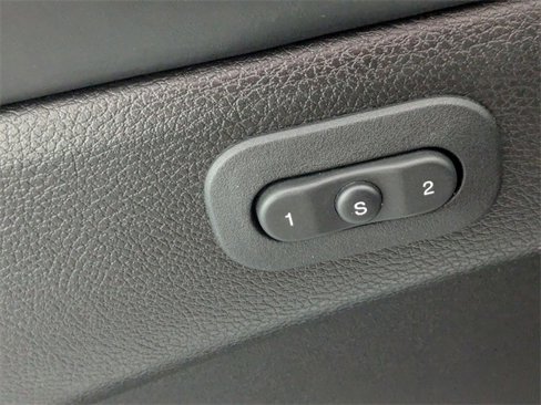 Used 2018 Jeep Grand Cherokee High Altitude image 12
