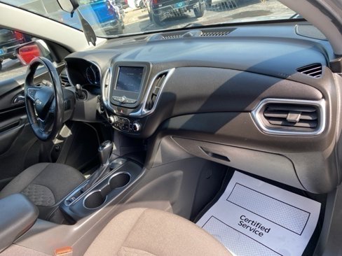 Certified 2020 Chevrolet Equinox LT w/ Driver Convenience Package image 28