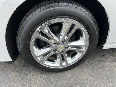 Used 2018 Chevrolet Cruze LS image 8