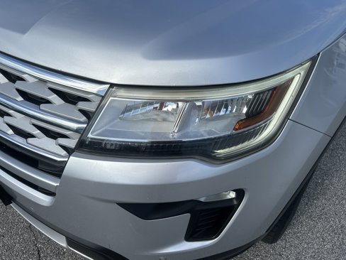 Used 2019 Ford Explorer XLT w/ Equipment Group 202A image 15