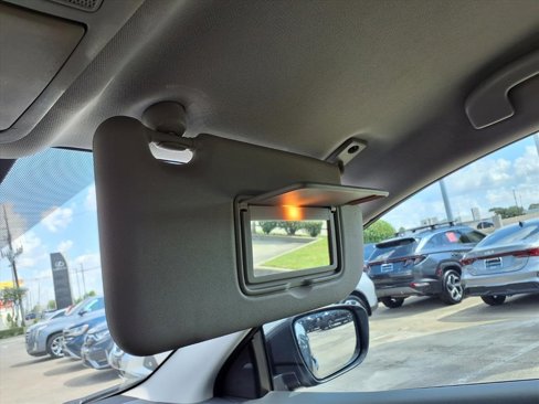 Used 2019 Nissan Rogue Sport SV image 12