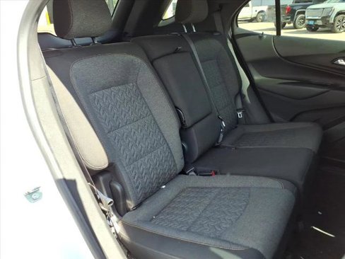 Used 2022 Chevrolet Equinox LT image 13