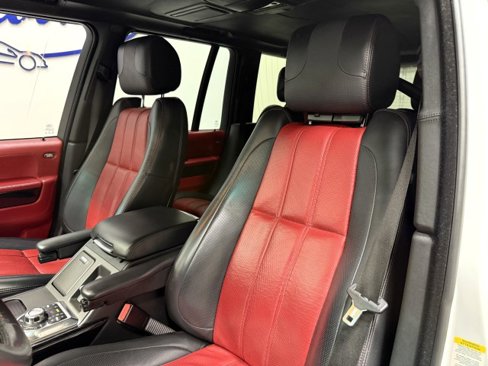 Used 2012 Land Rover Range Rover Autobiography image 16