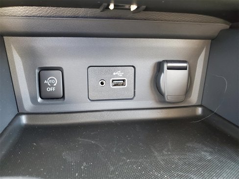 New 2025 Nissan Sentra S image 18