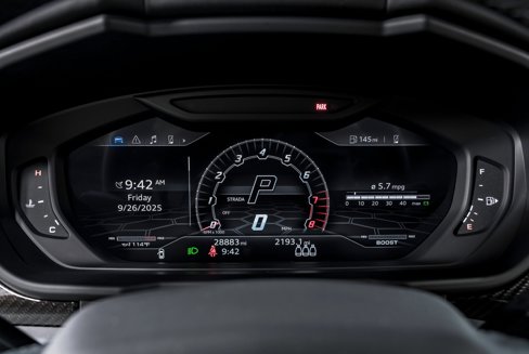 Used 2022 Lamborghini Urus image 16