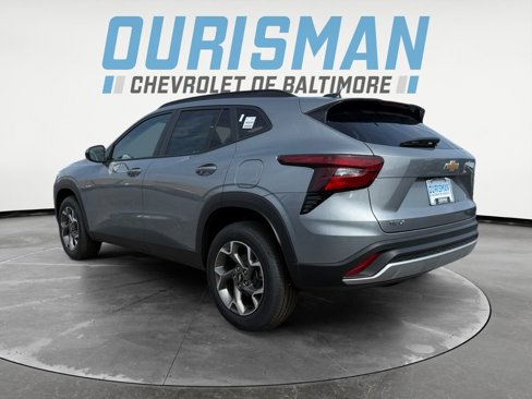 New 2025 Chevrolet Trax LT w/ Driver Confidence Package image 4