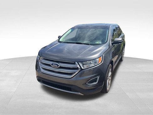 Used 2018 Ford Edge Titanium w/ Equipment Group 301A image 2