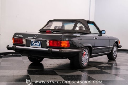 Used 1986 Mercedes-Benz 560 SL image 25