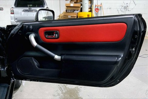 Used 2000 Toyota MR2 image 17