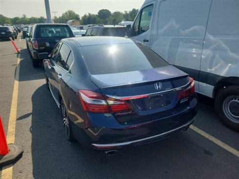 Used 2017 Honda Accord Sport Special Edition image 8