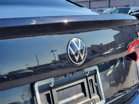 Used 2022 Volkswagen Jetta SEL image 30