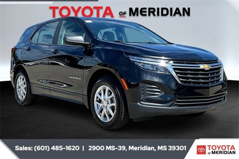 Used 2023 Chevrolet Equinox LS image 1