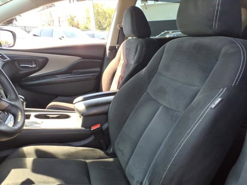 Used 2020 Nissan Murano SV image 28