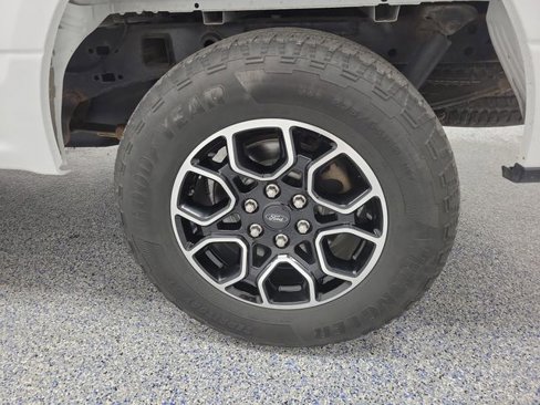 Used 2018 Ford F150 XLT w/ Trailer Tow Package image 5