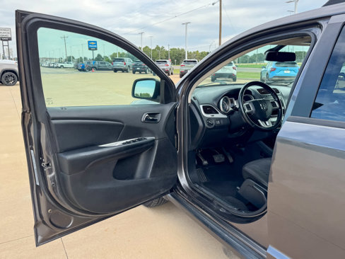 Used 2019 Dodge Journey SE w/ Connectivity Group image 11