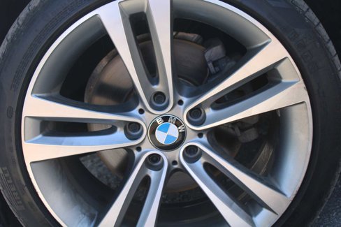 Used 2018 BMW 330i xDrive Sedan w/ Premium Package image 17