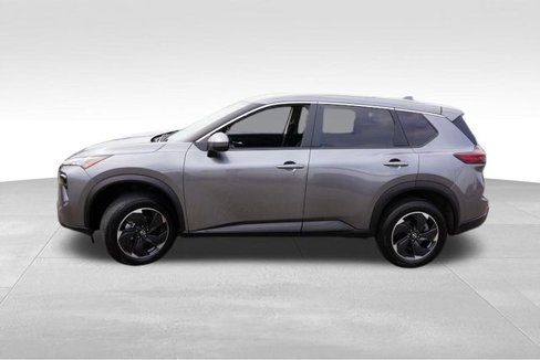 Used 2024 Nissan Rogue SV image 10