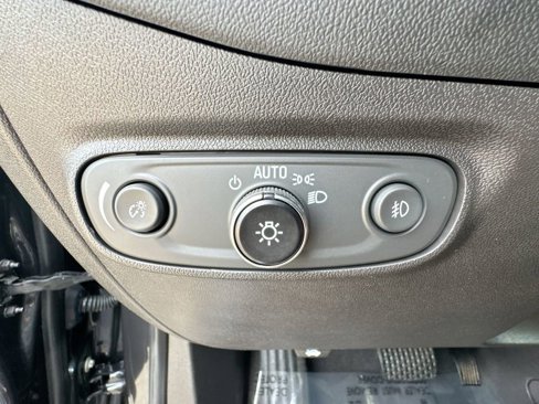 Certified 2022 Chevrolet Equinox Premier image 18