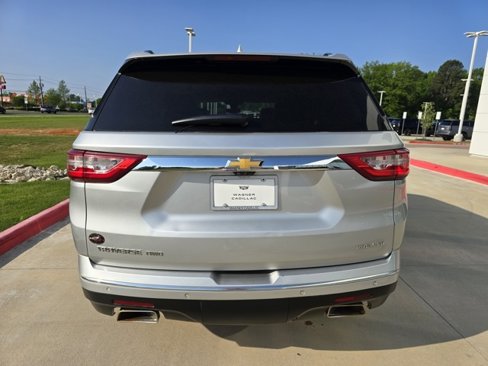 Used 2021 Chevrolet Traverse Premier image 4
