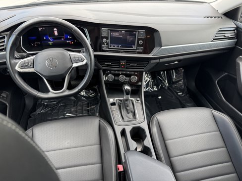 Used 2022 Volkswagen Jetta SE w/ Panoramic Sunroof Package image 14