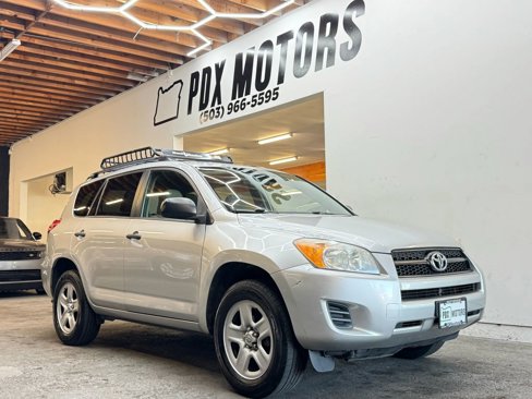 Used 2012 Toyota RAV4 4WD image 1