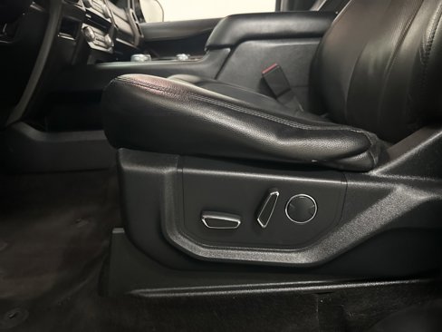 Used 2018 Ford Expedition XLT w/ Equipment Group 202A image 36