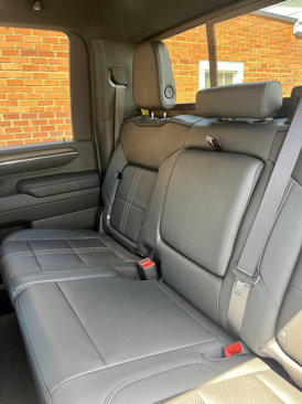 Used 2024 Chevrolet Silverado 2500 High Country w/ High Country Premium Package image 16