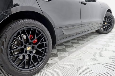 Used 2017 Porsche Macan GTS image 11