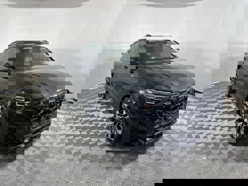 Certified 2025 Audi Q8 Prestige w/ Prestige Package image 1