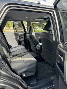 Used 2015 Toyota 4Runner SR5 Premium image 12