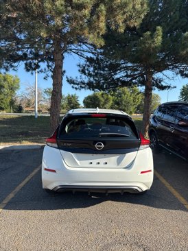 Used 2023 Nissan Leaf S image 3