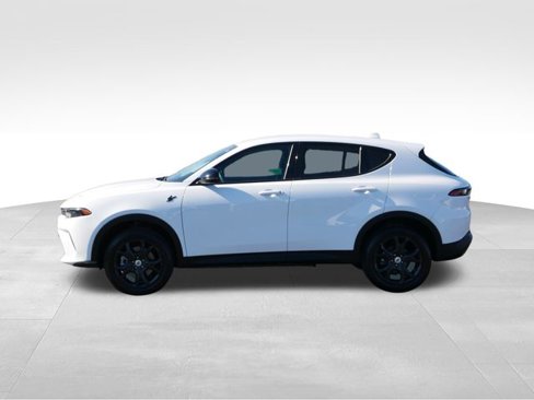 Used 2023 Dodge Hornet GT w/ GT Blacktop Package image 4