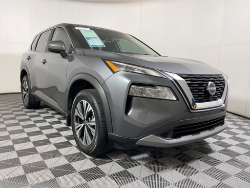 Used 2023 Nissan Rogue SV image 6