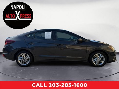Used 2020 Hyundai Elantra Value Edition image 2
