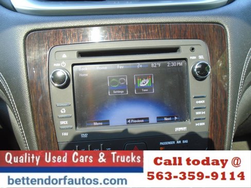 Used 2017 Chevrolet Traverse LT w/ Traveler's Package image 17