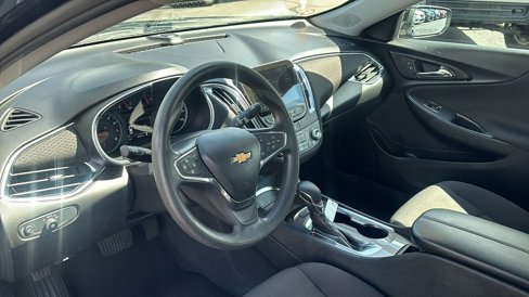 Used 2021 Chevrolet Malibu LT image 23