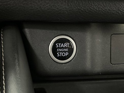 Used 2021 Nissan Rogue SL image 23