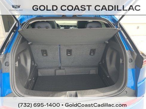 Used 2023 Chevrolet Bolt EUV Premier w/ Sun & Sound Package image 11