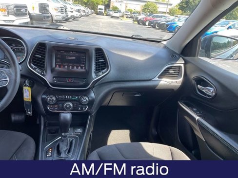 Used 2020 Jeep Cherokee Latitude image 7