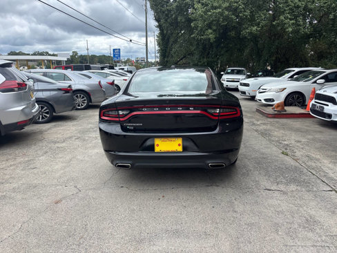 Used 2019 Dodge Charger SXT image 5