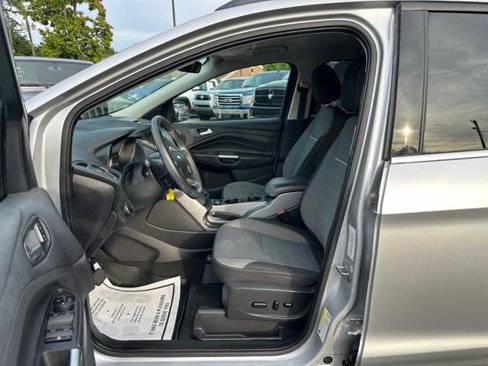 Used 2014 Ford Escape SE w/ Equipment Group 201A image 10