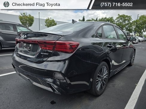 Used 2023 Kia Forte GT-Line image 6