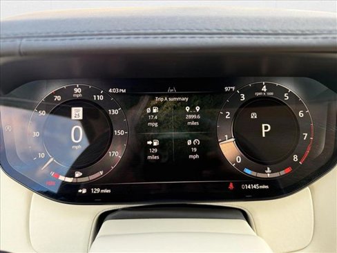 Used 2024 Land Rover Range Rover SE image 24