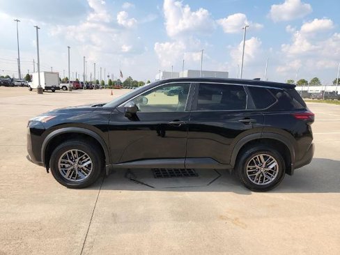 Certified 2021 Nissan Rogue S image 8